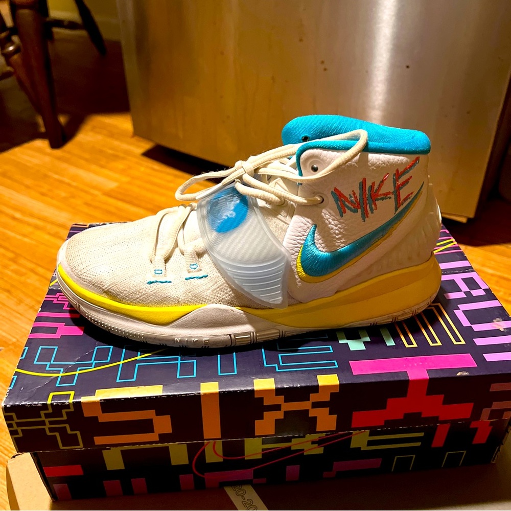 Nike Kylie 6